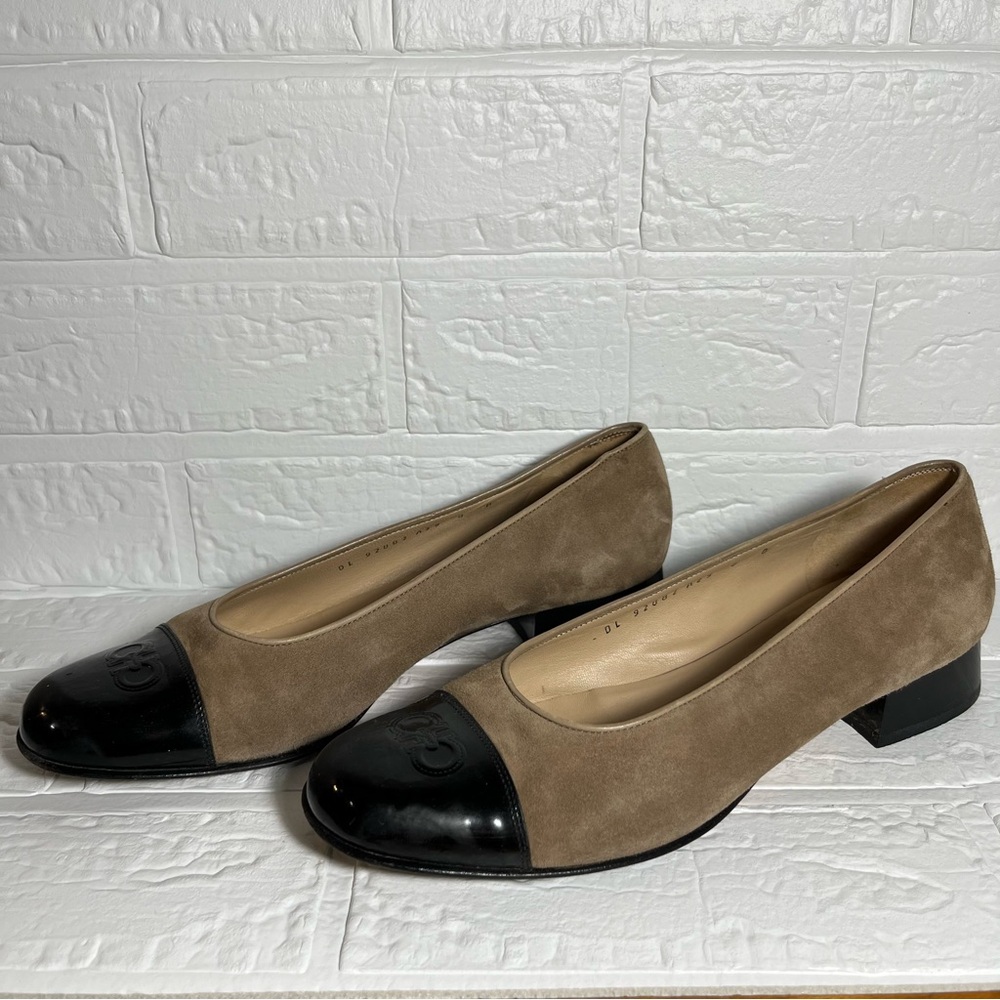 Salvatore Ferragamo | Cap Toe Suede Pump